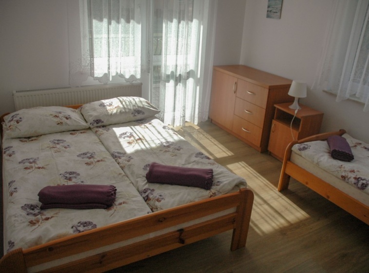 Pokoje gościnne  i apartamenty ASTRA  ?v=1.0